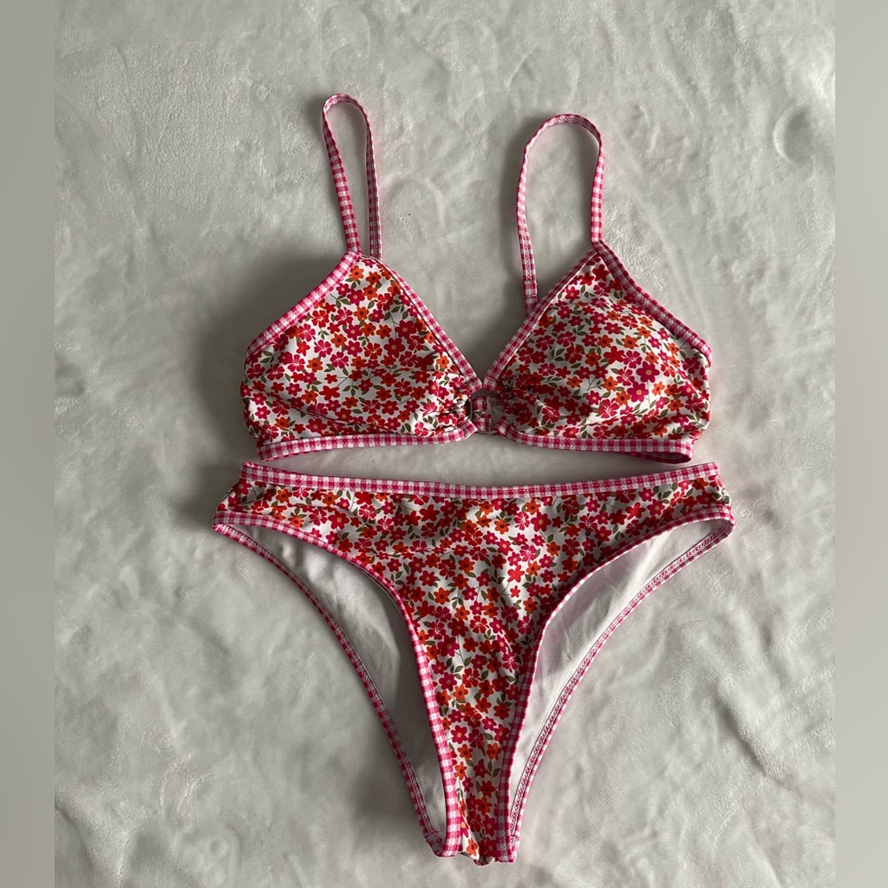 SHEIN Pink Floral Bikini Set